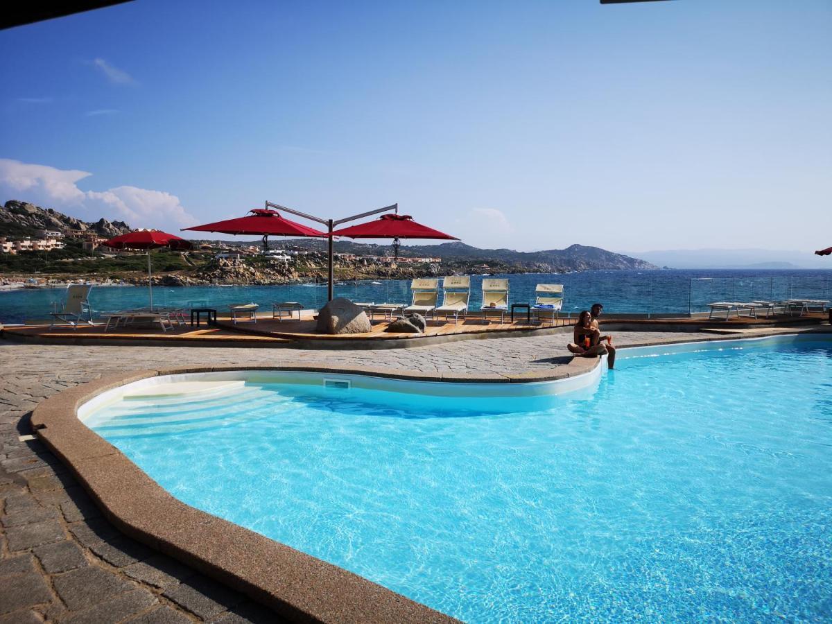 Club Esse Shardana Hotel Санта Тереза Галура Екстериор снимка