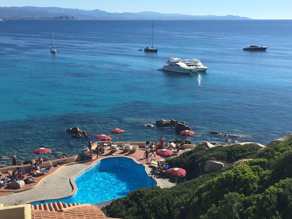 Club Esse Shardana Hotel Санта Тереза Галура Екстериор снимка